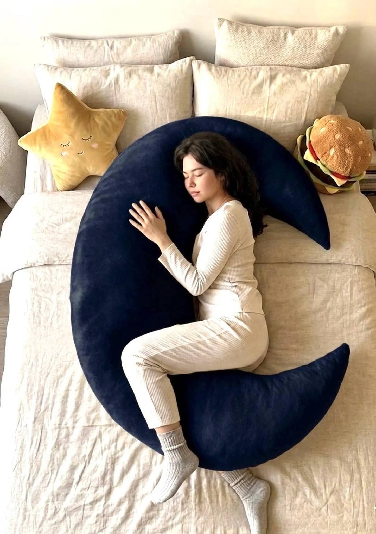 The Luna Pillow