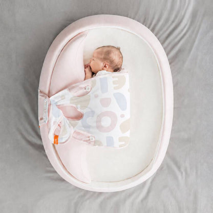 Embryo Baby Lounger